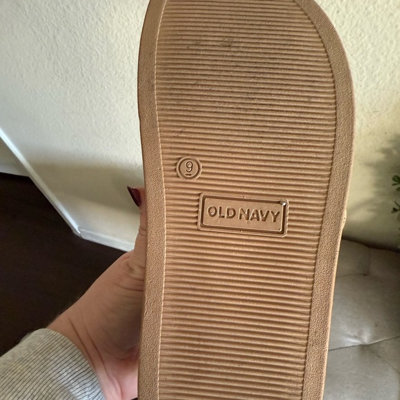 Tan Old Navy Sandals - Picture 3 of 3